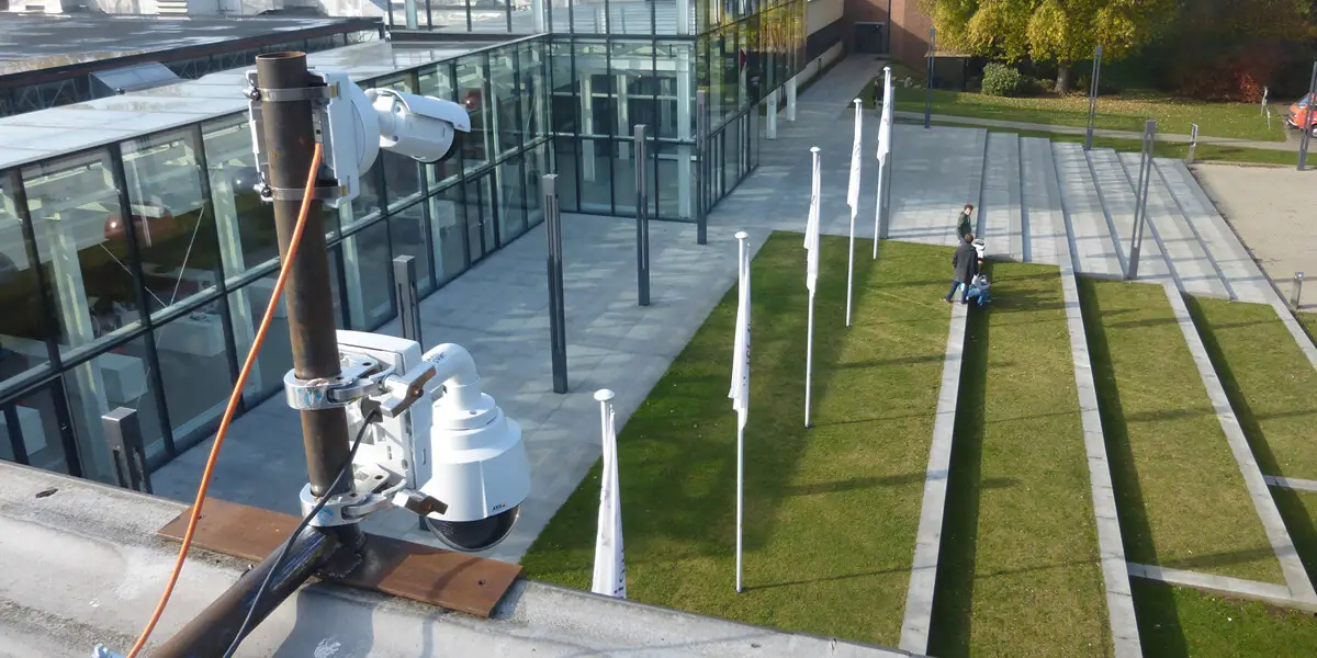 Camera monitort ingang van UHasselt